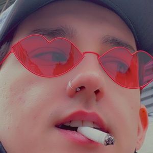 hey it me :) they/them